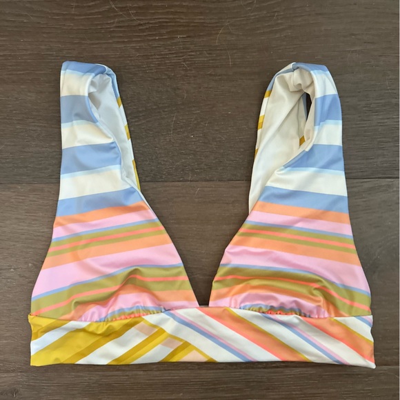 Billabong Bikini - Picture 5 of 5